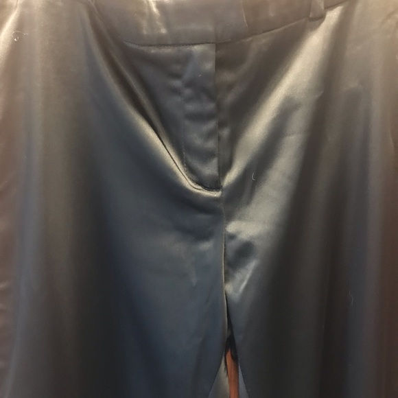 Melanie Lyne Black Satiny Dress Pants - Size 10 - Picture 2 of 8